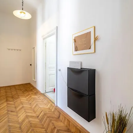 Theresia I Levestate Vienna Exterior photo
