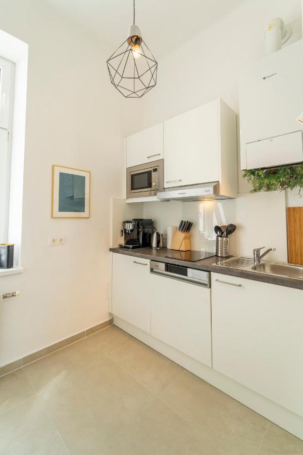 Apartment Theresia I Levestate
